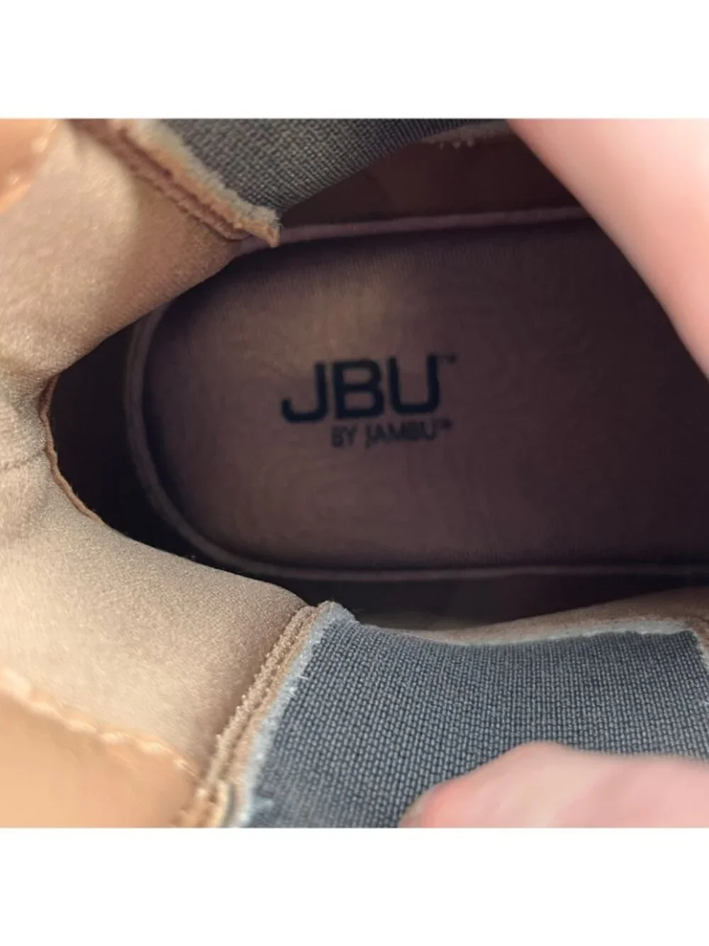 JBU Kai Water Resistant Chelsea Boot Men's Size 10 Grey Leather Pull-On
